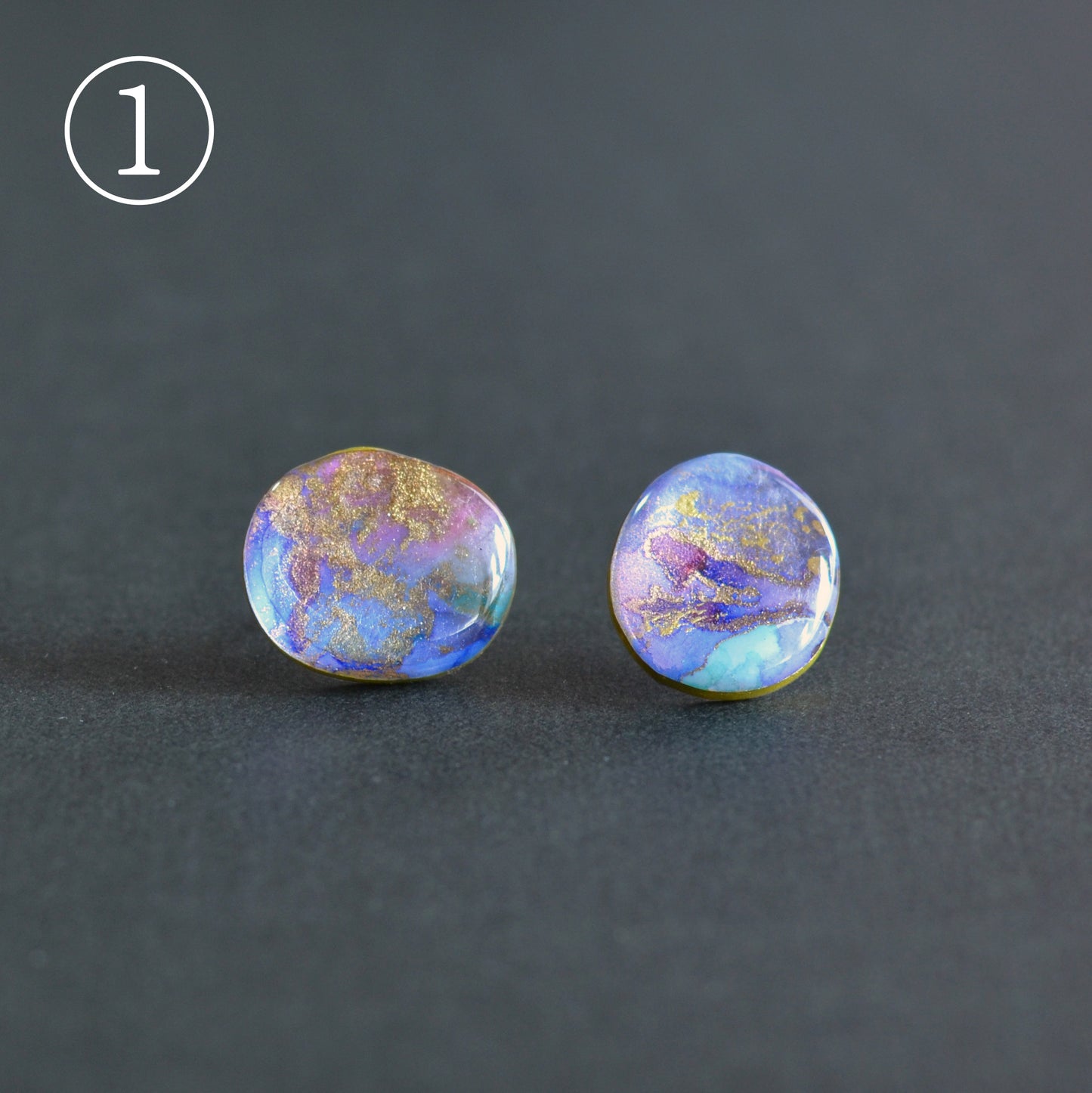 Fluid Art Stud Earrings– Echo
