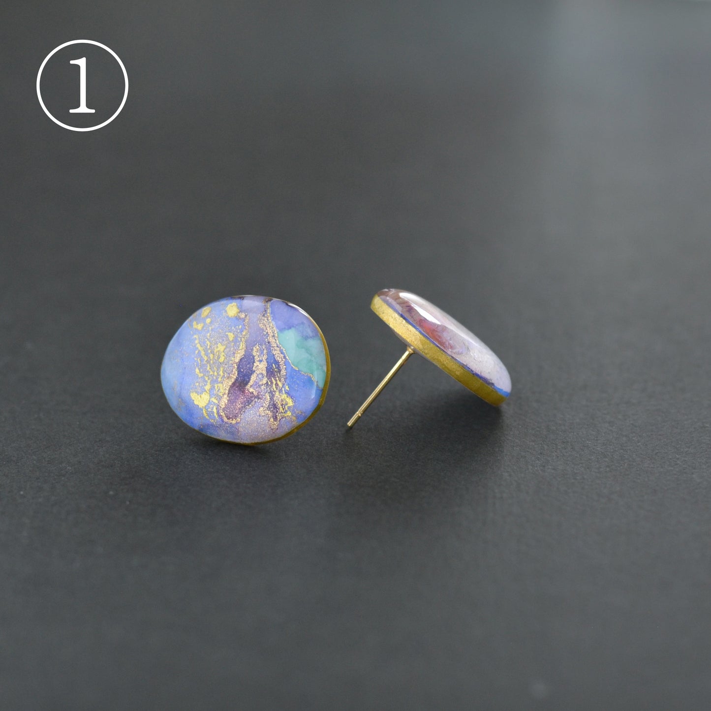 Fluid Art Stud Earrings– Echo