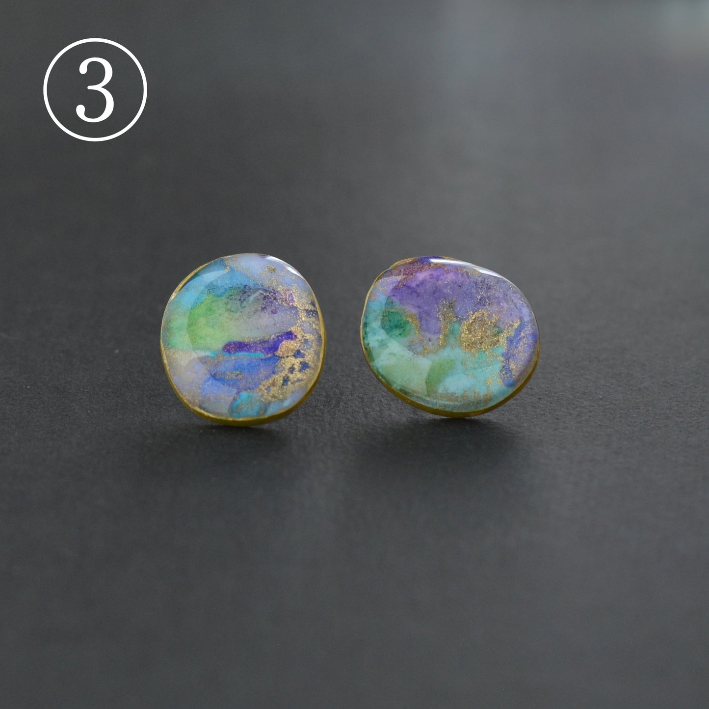 Fluid Art Stud Earrings– Echo
