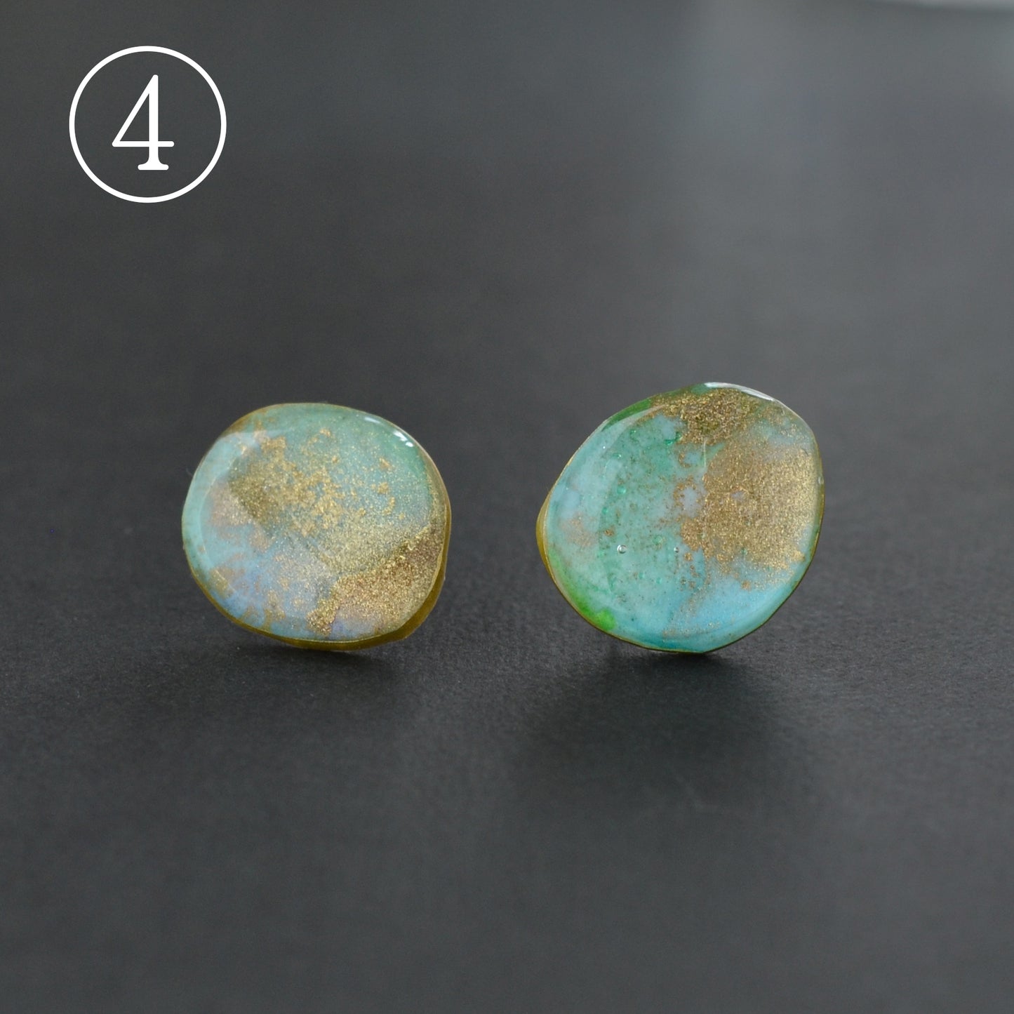 Fluid Art Stud Earrings– Echo