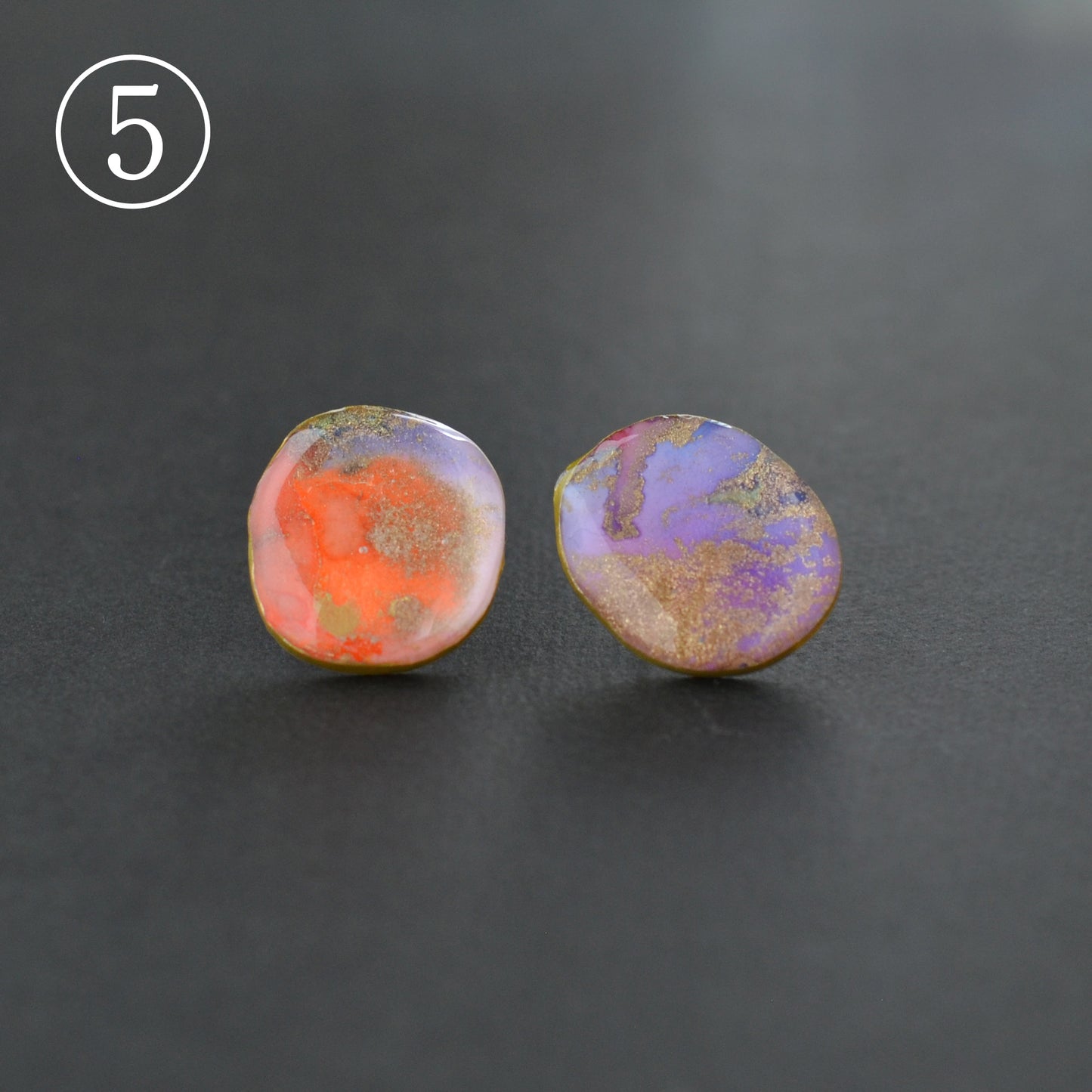 Fluid Art Stud Earrings– Echo